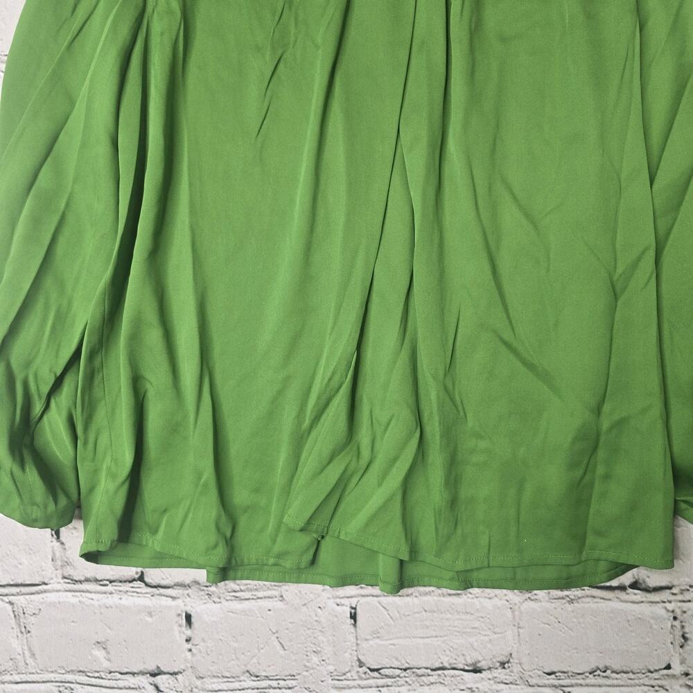 Talbots Petite Silk Parakeet Green Pleated Accent Relaxed Fit Blouse Size 12P - Picture 4 of 11